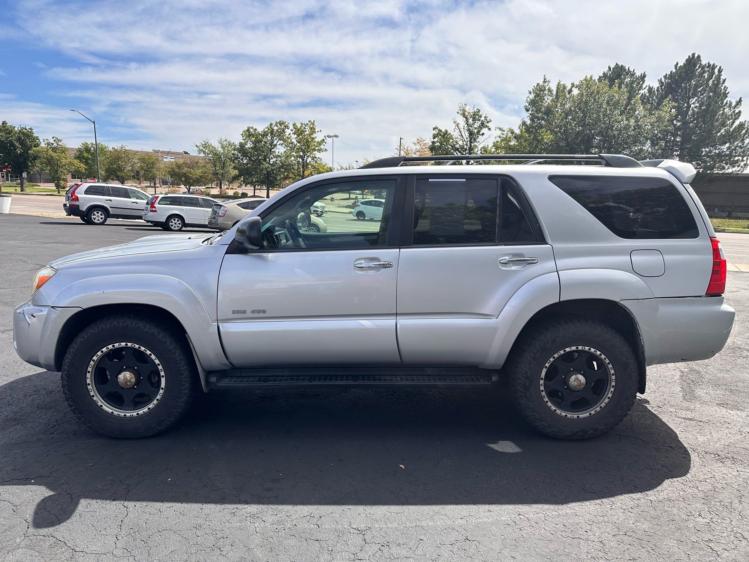 2008 Toyota 4Runner SR5 photo 5
