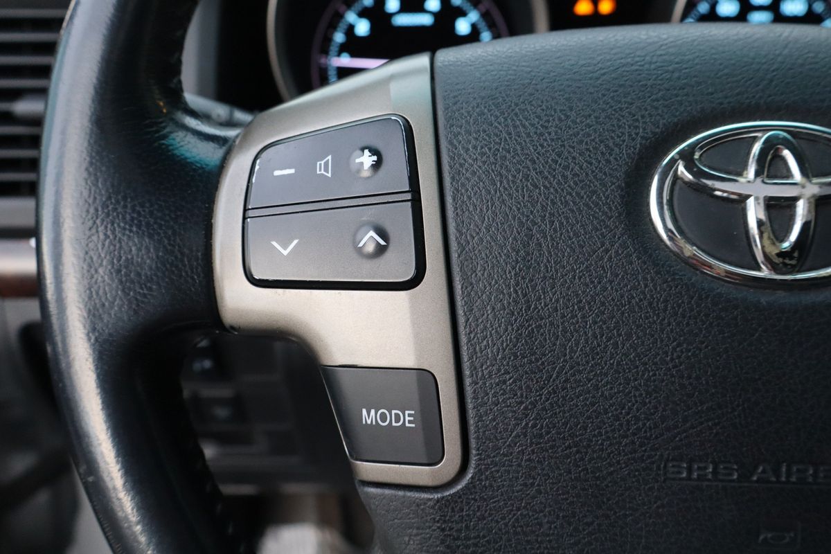 2009 Toyota Land Cruiser 