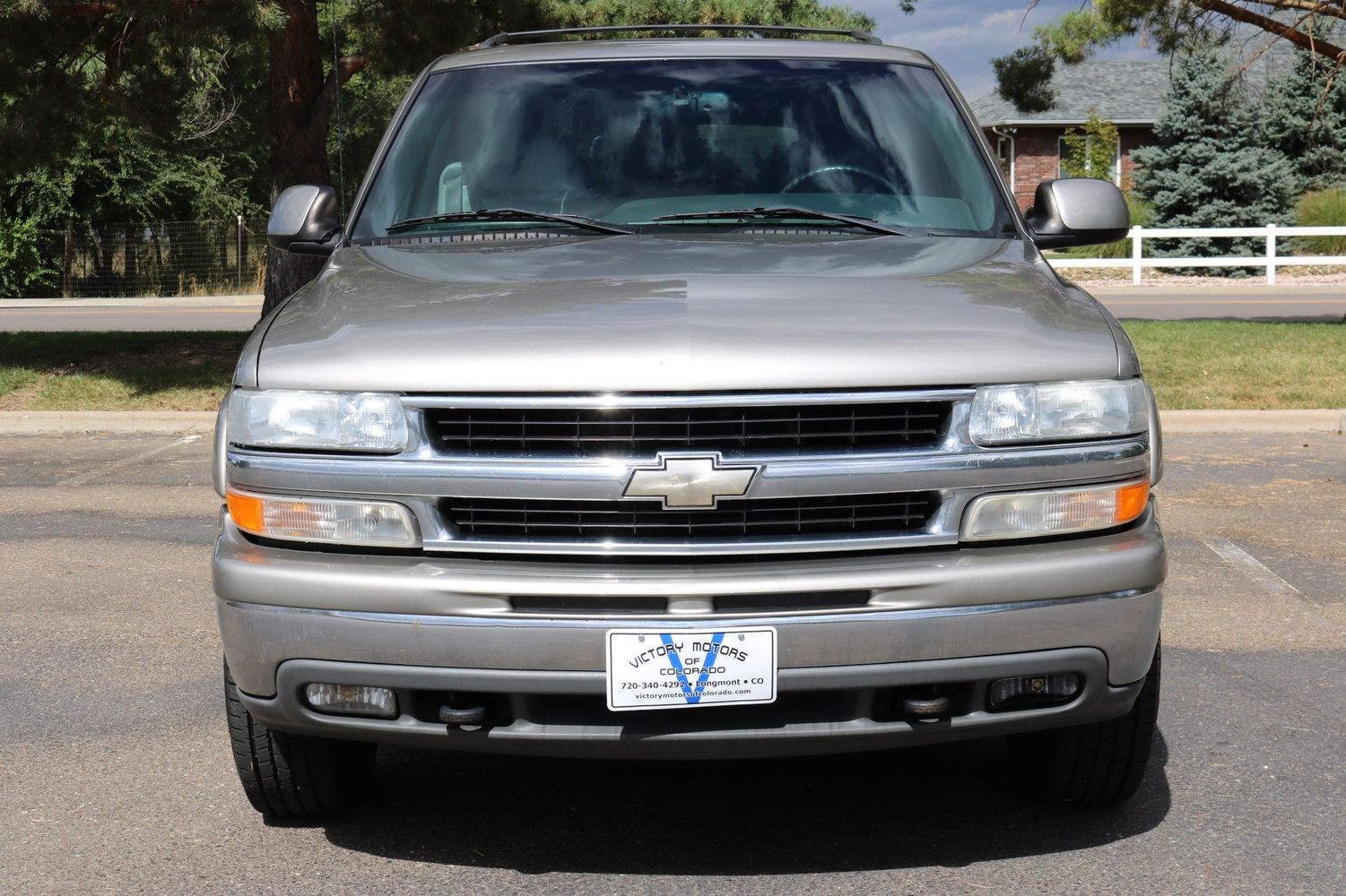 2001 Chevrolet Suburban 2500 | Victory Motors of Colorado