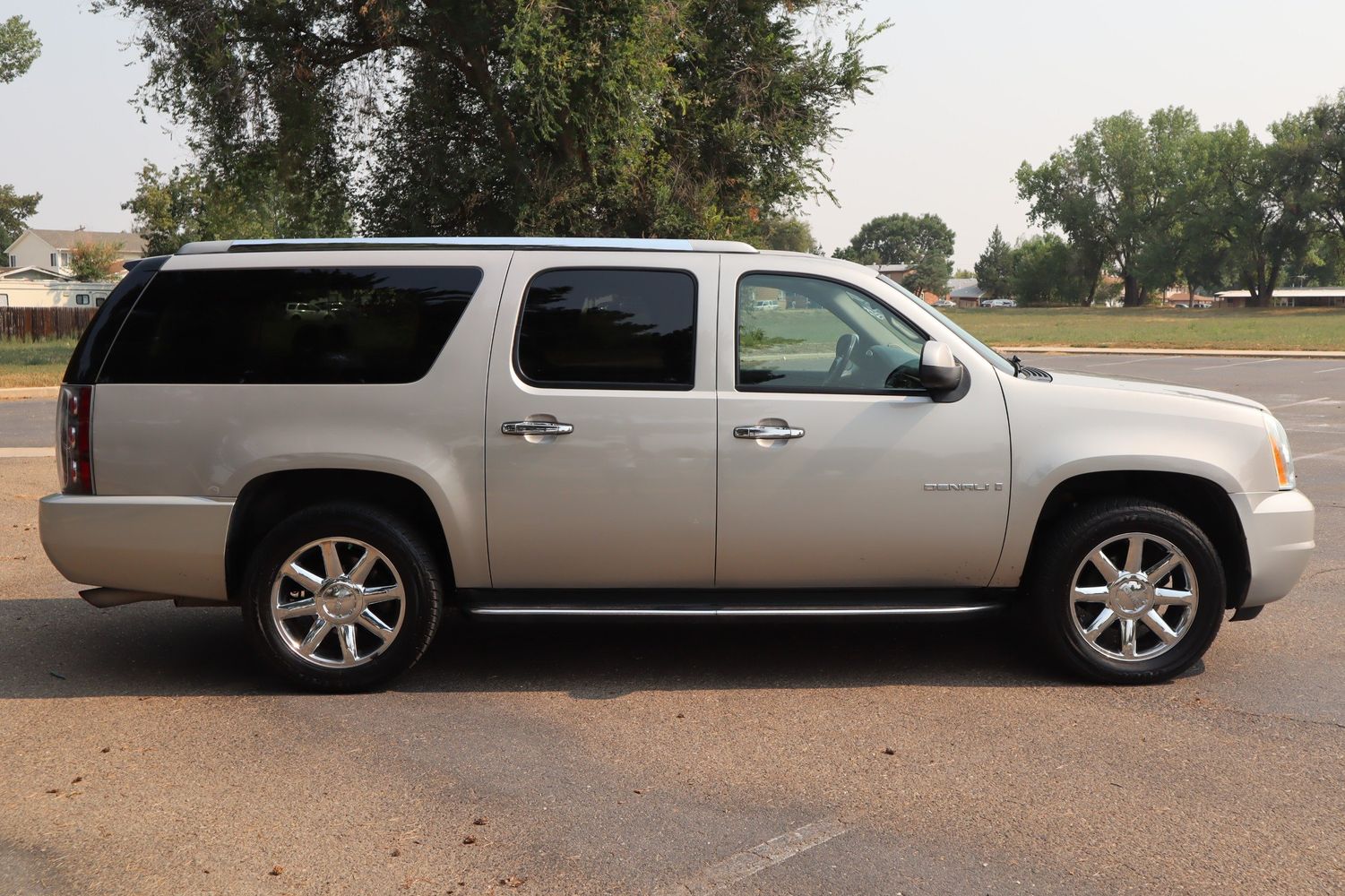 2007 GMC Yukon XL Denali | Victory Motors of Colorado