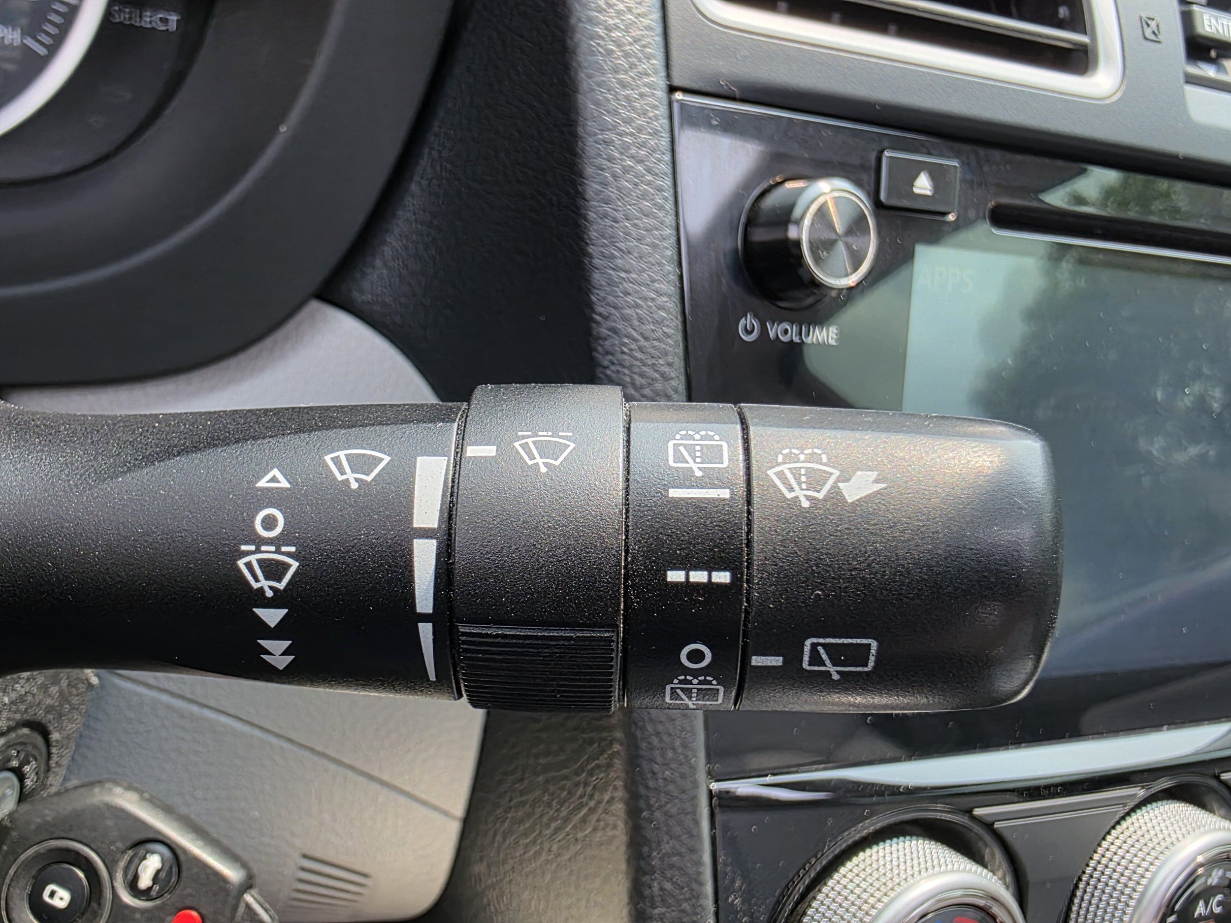 2018 Subaru Forester Premium - Photo 28