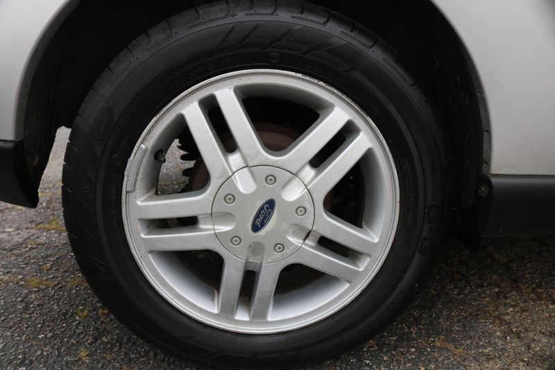 2000 Ford Focus ZX3 | Victory Motors of Colorado