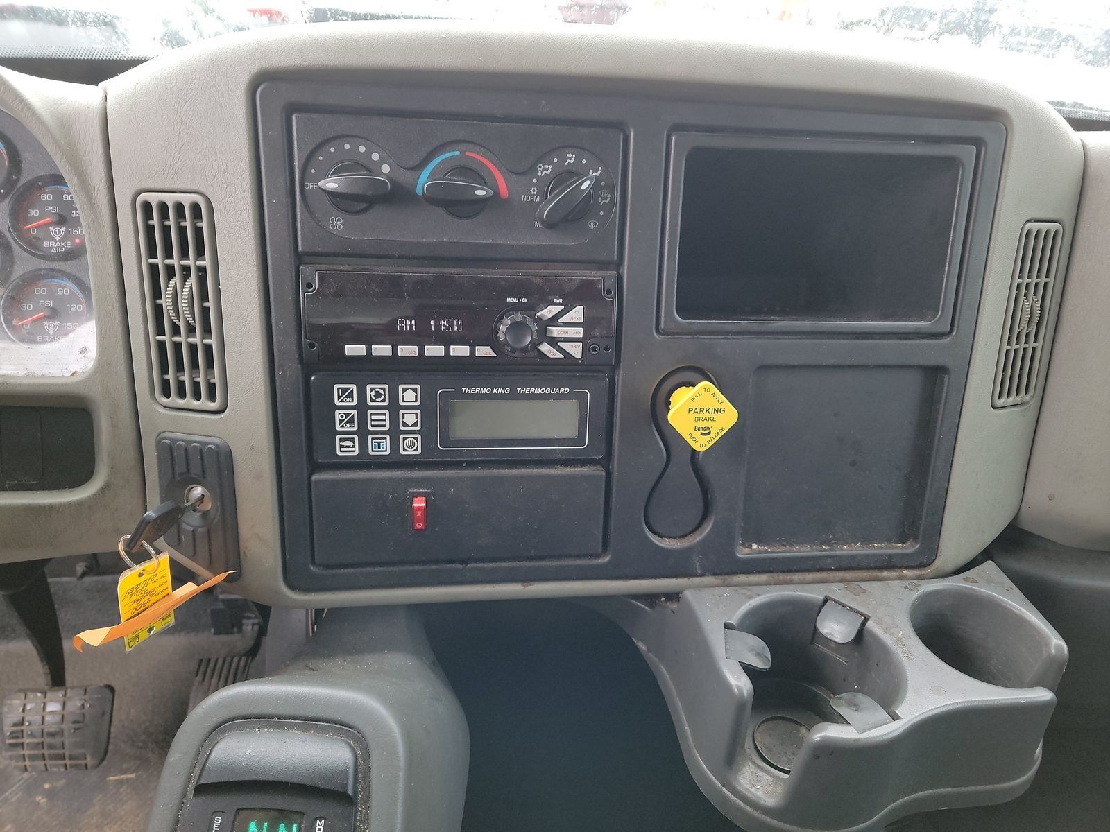 2016 International DuraStar 4400 8