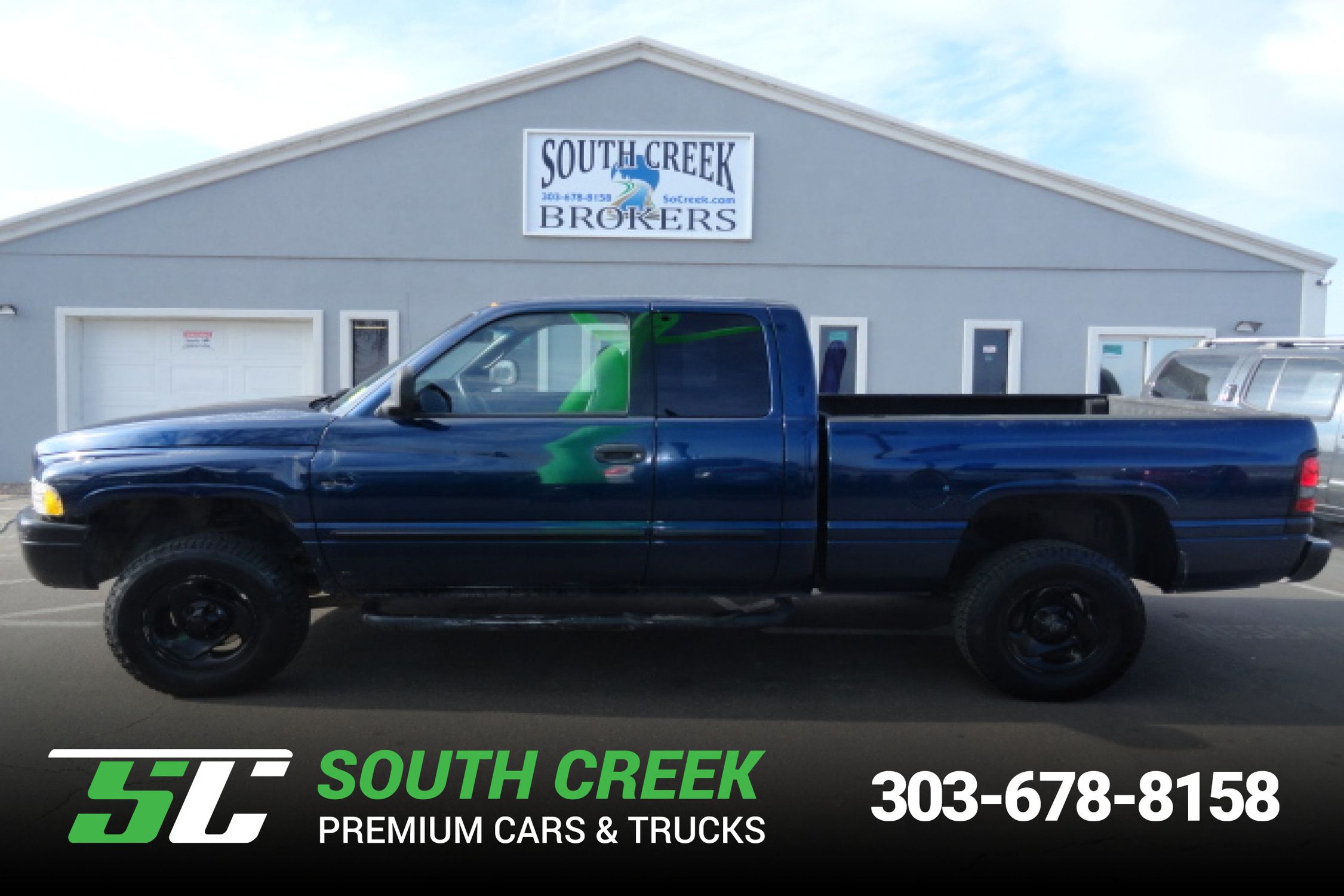 2001 Dodge Ram Pickup 1500 ST. 4X4 MANUAL TRANSMISSION