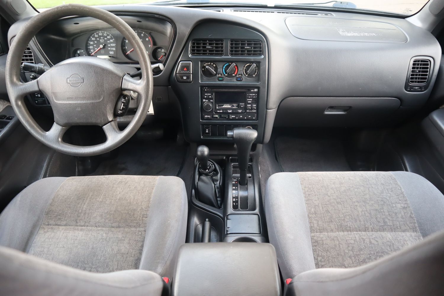 1998 Nissan Pathfinder SE | Victory Motors of Colorado