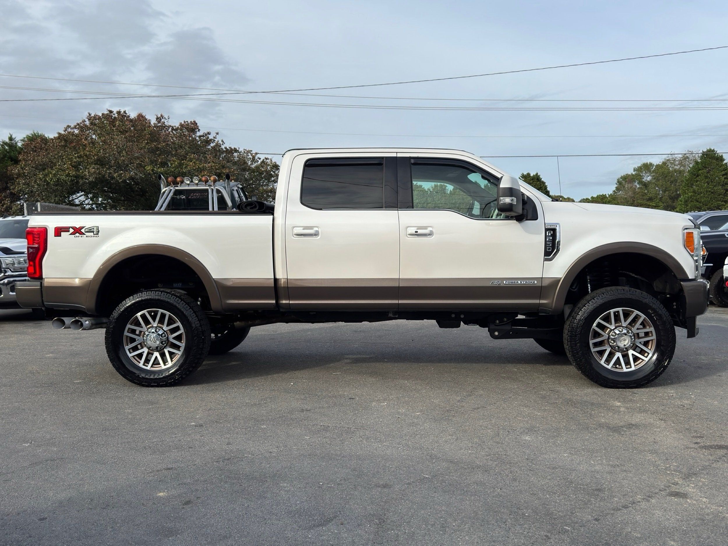 2017 Ford F-250 King Ranch photo 3