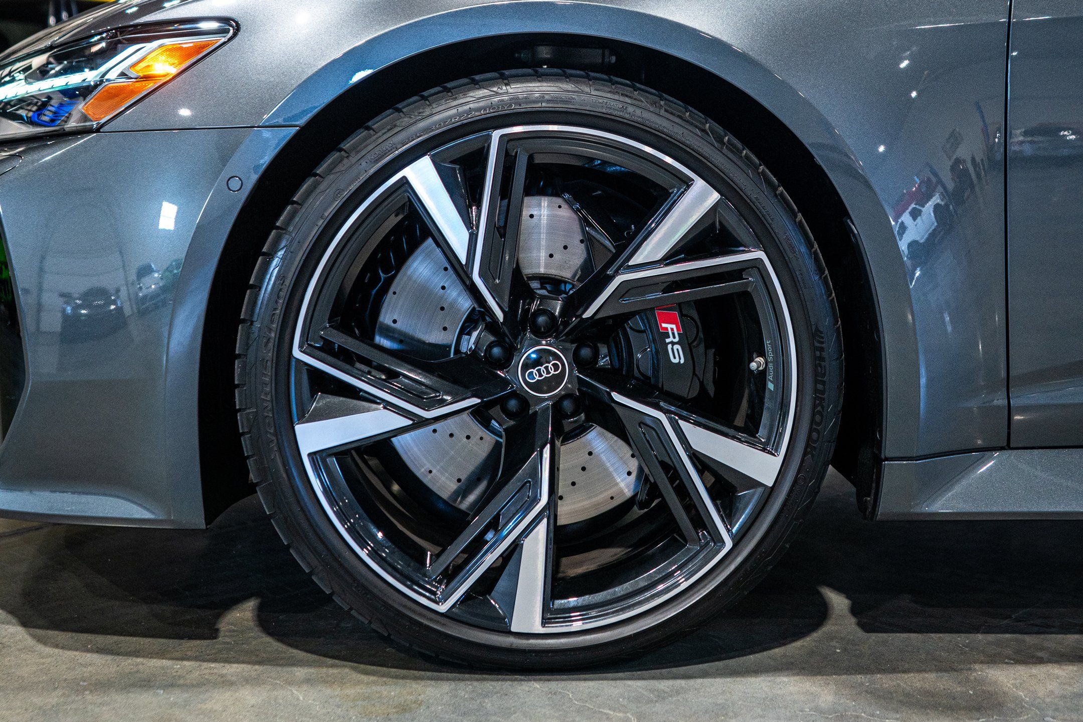 2022 Audi RS 6 Avant Base - Photo 10