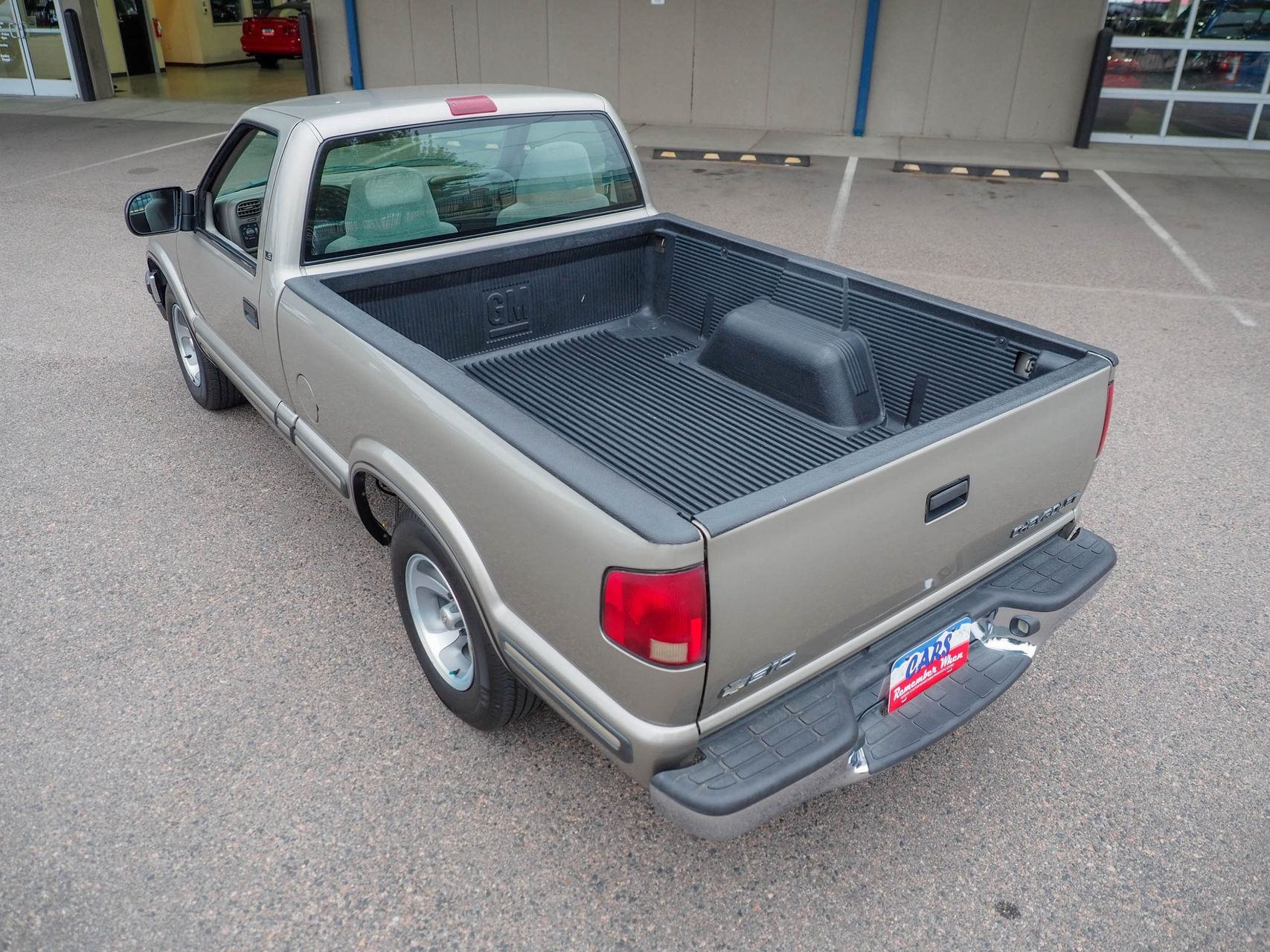 1999 Chevrolet S-10 16