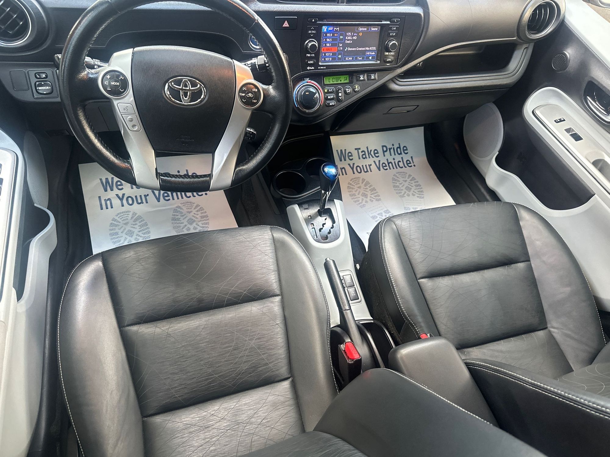 2013 Toyota Prius C Four photo 11