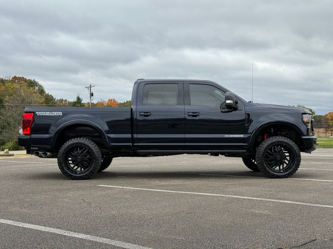 2021 Ford F-250 Lariat photo 4