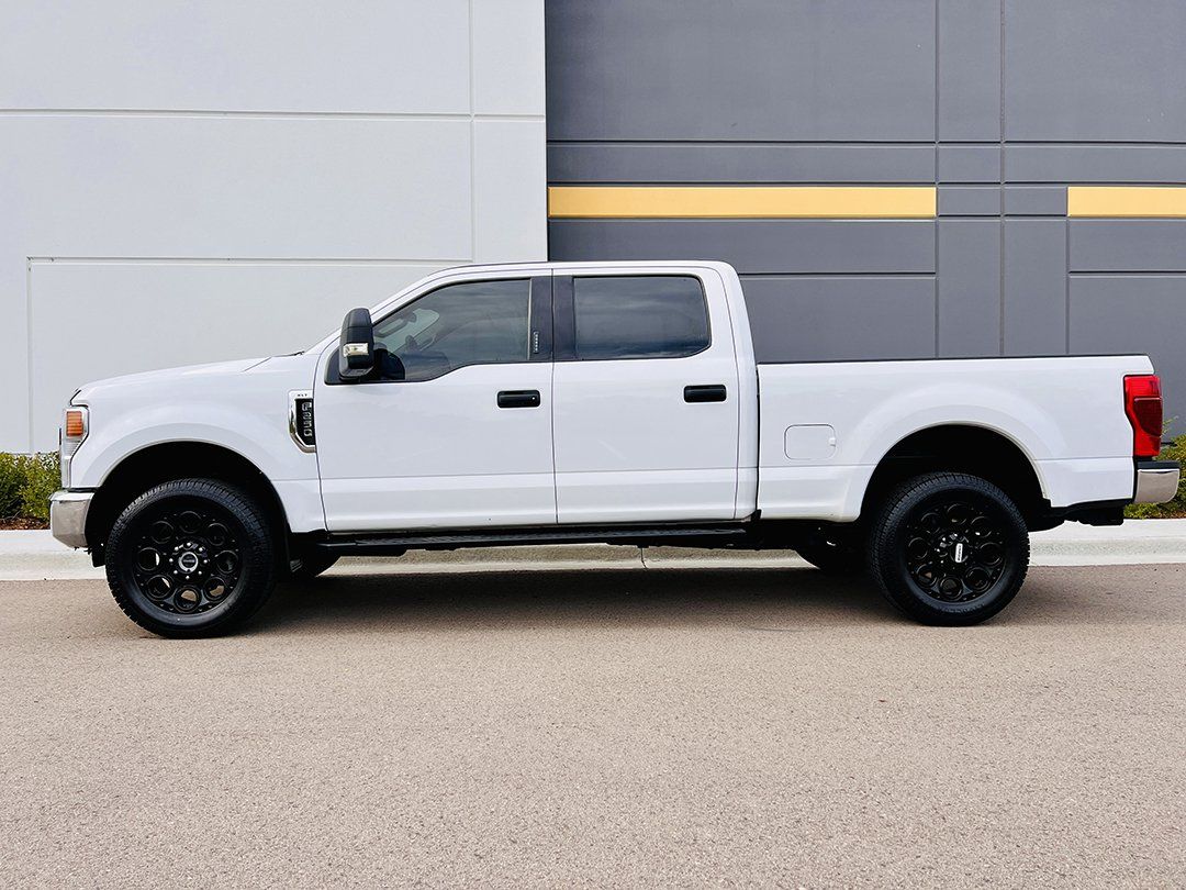 2022 Ford F-250 XLT FX4 photo 17