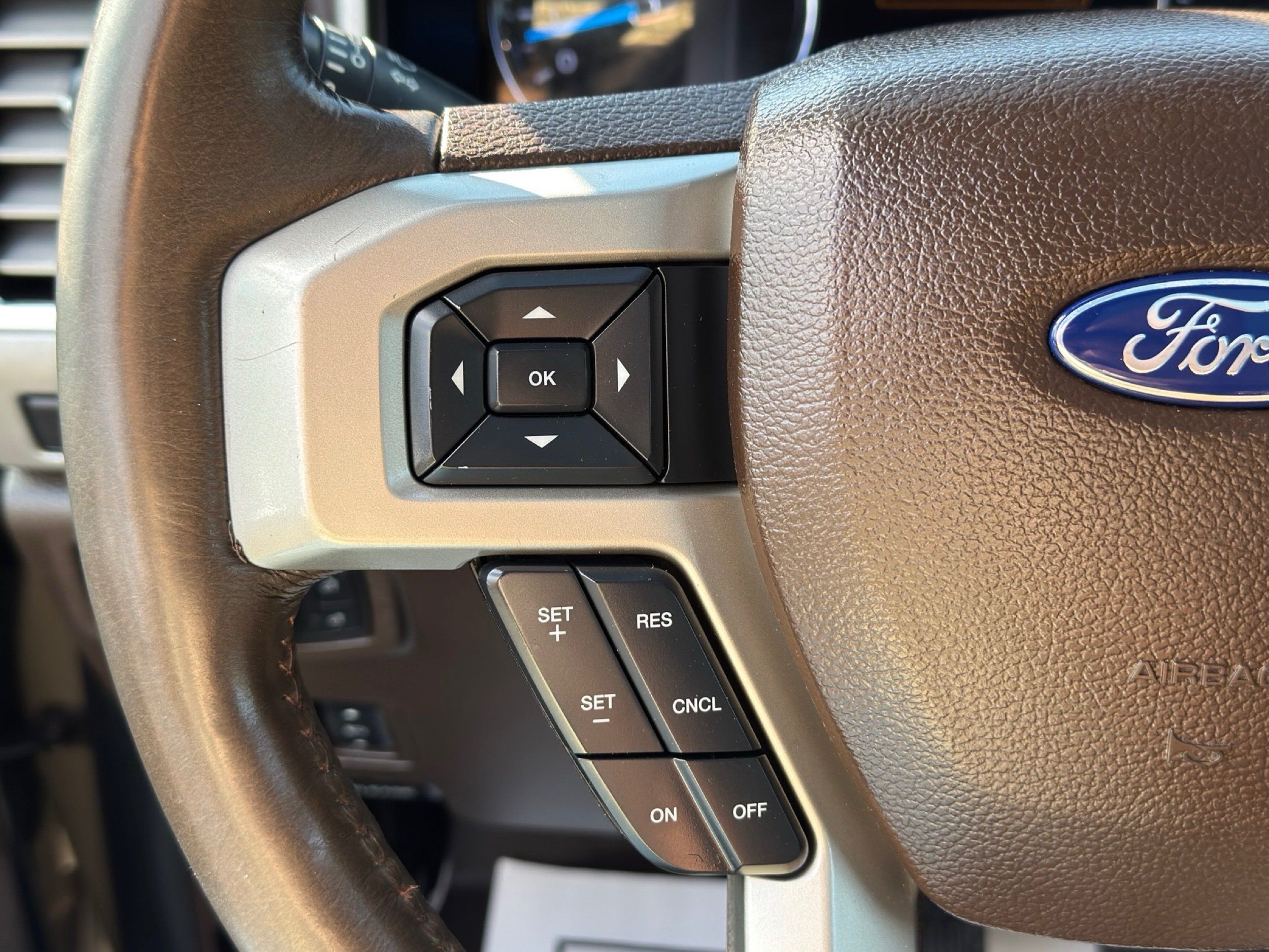 2017 Ford F-250 King Ranch photo 28