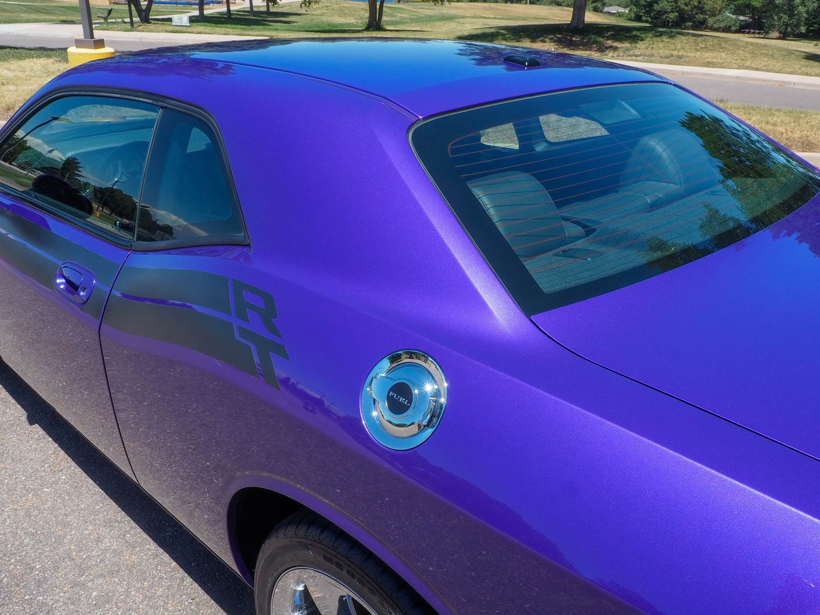 2010 Dodge Challenger 26