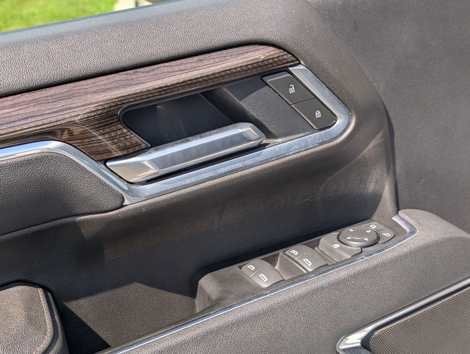 2025 Chevrolet Silverado 2500HD 33