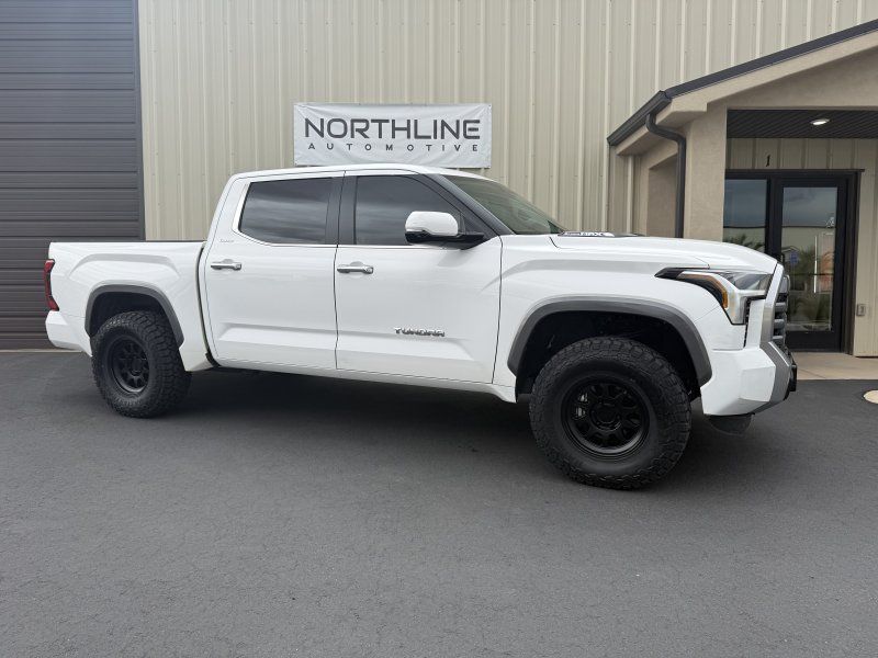 2024 Toyota Tundra Hybrid Limited 4WD