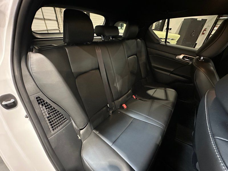 2015 LEXUS CT2 Base, photo 16