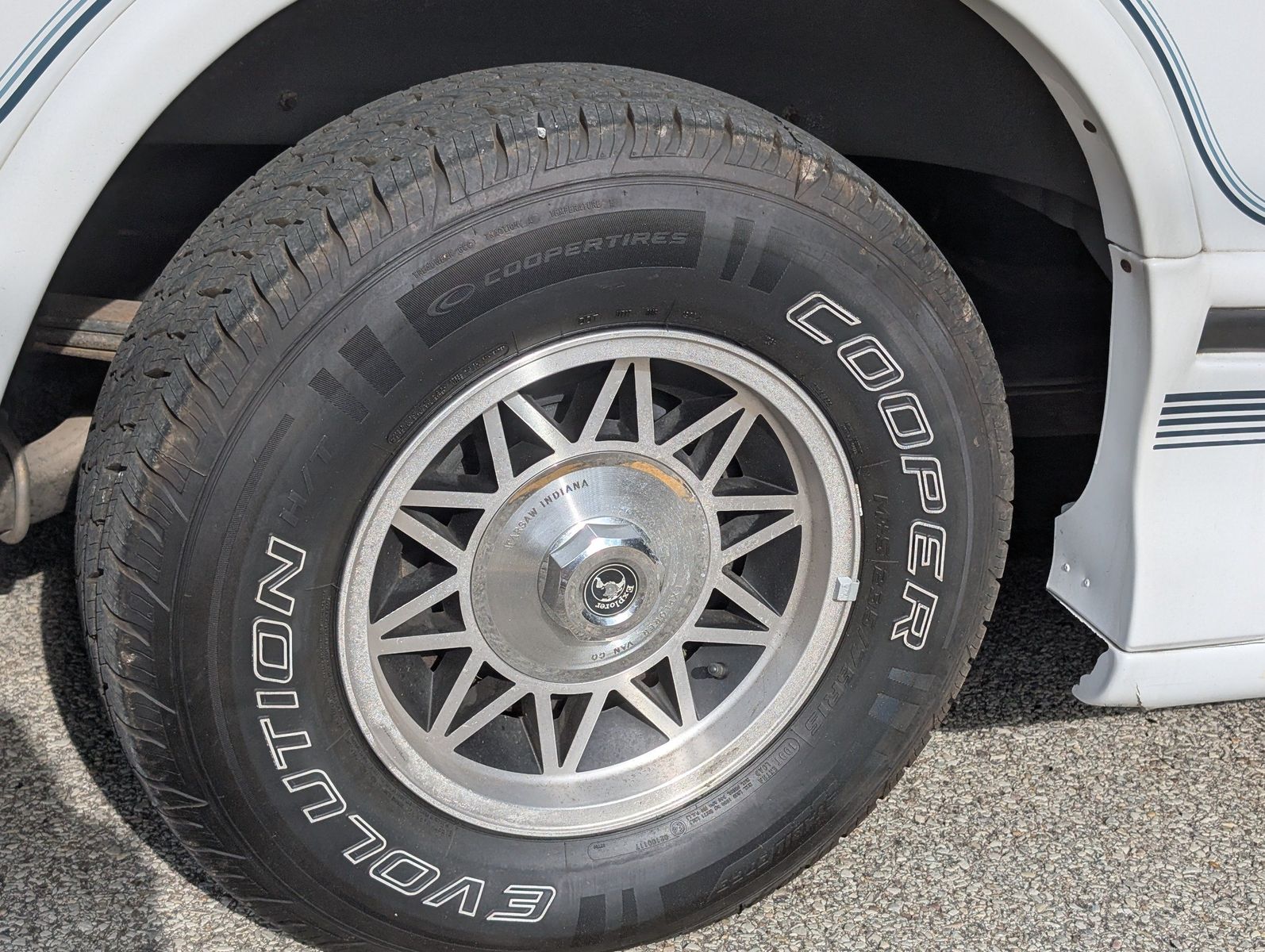 1997 Chevrolet Express G1500 24