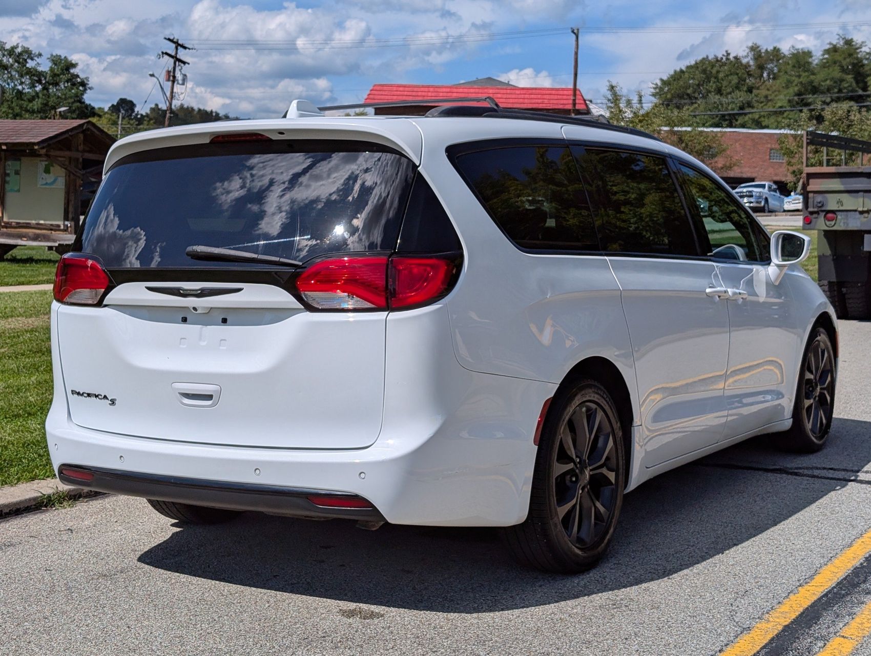 2018 Chrysler Pacifica 5