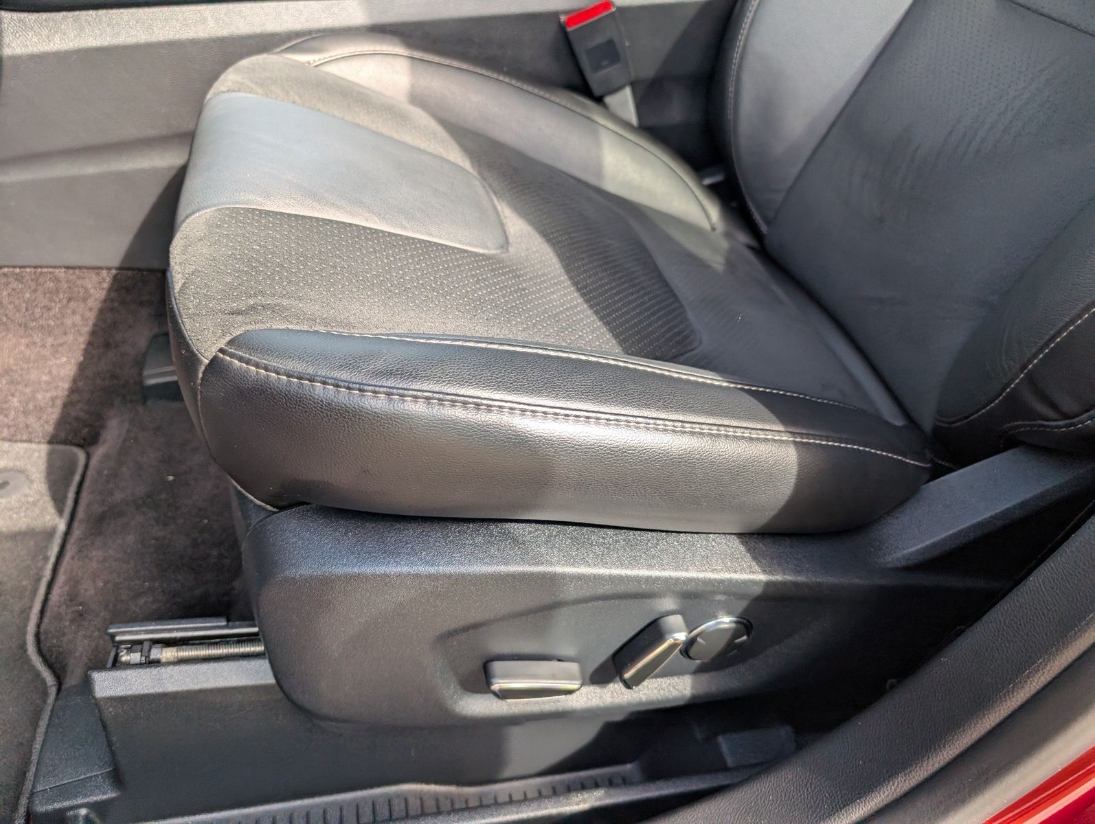 2016 Ford Edge 22