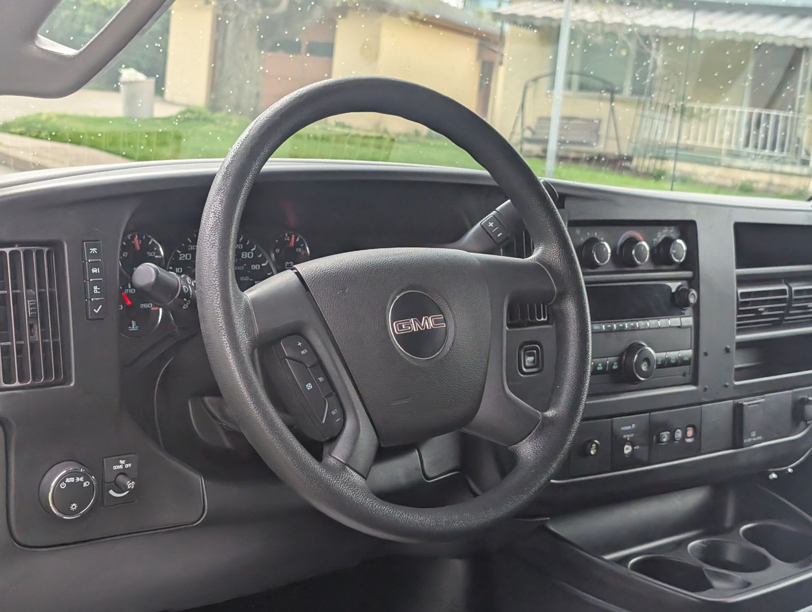 2020 GMC Savana Cargo 64