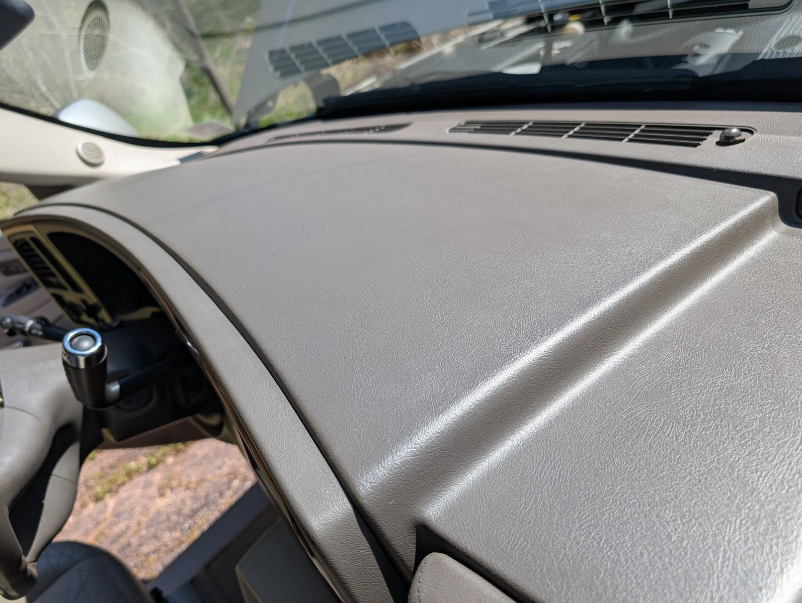 2004 Cadillac Escalade ESV 57
