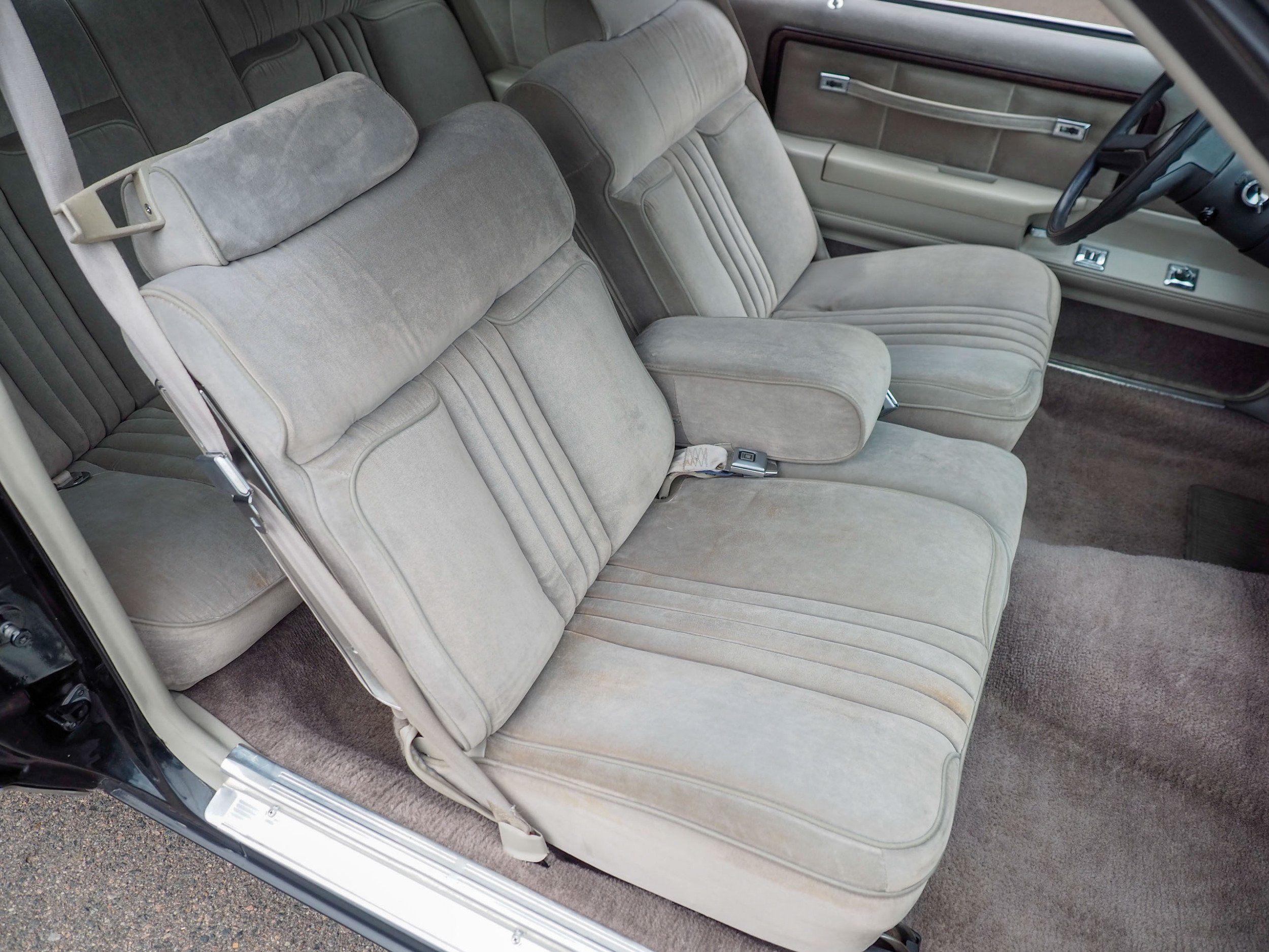 1984 Chevrolet Monte Carlo Black 