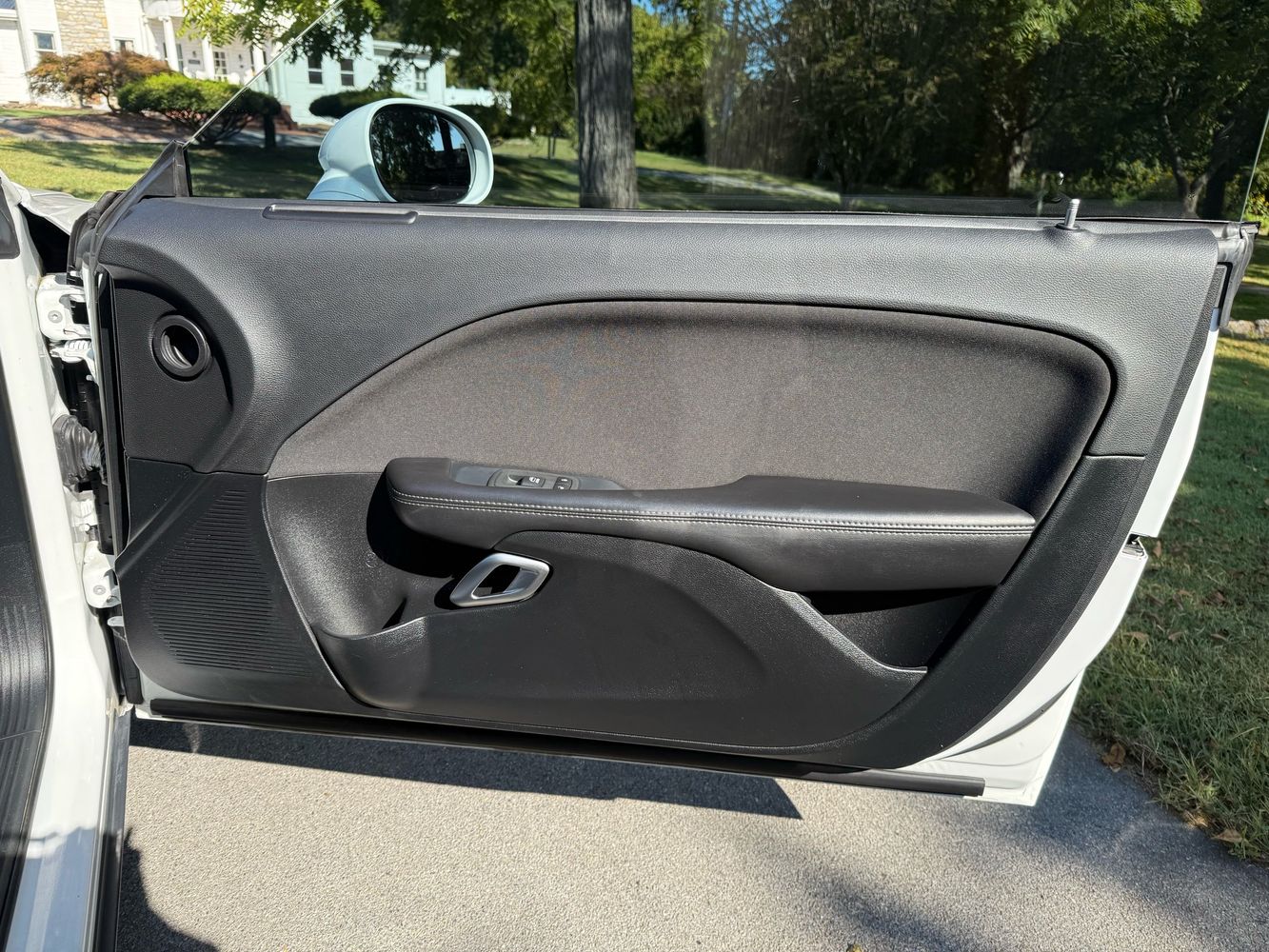 2019 Dodge Challenger R/T photo 34