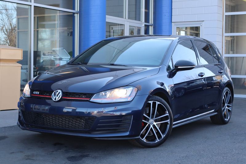 2017 Volkswagen Golf GTI 2.0T Sport 4-Door FWD