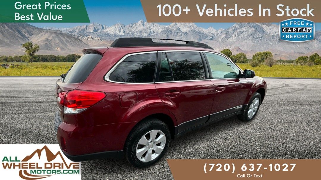 2011 Subaru Outback 2.5i Premium photo 4