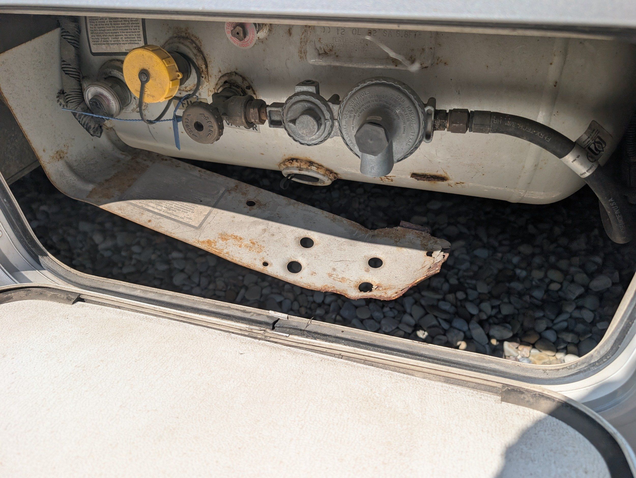 2004 Ford E-450 photo 47