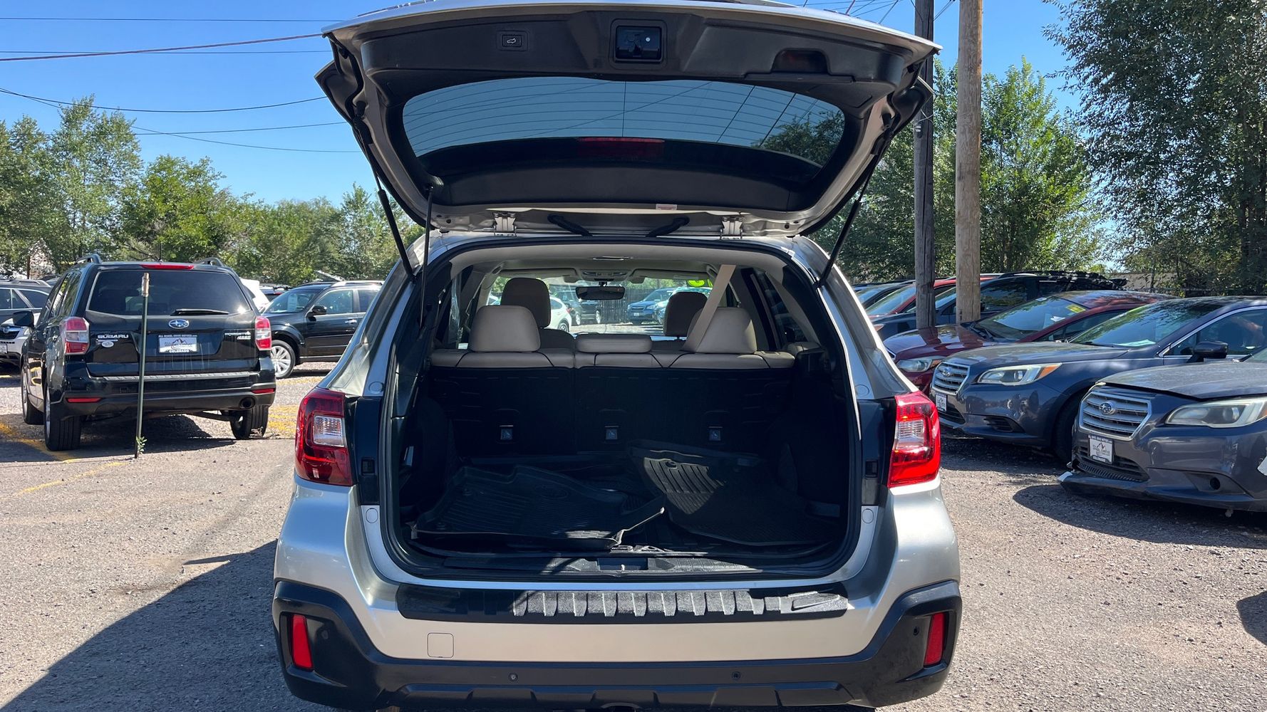 2018 Subaru Outback 2.5i Limited photo 23