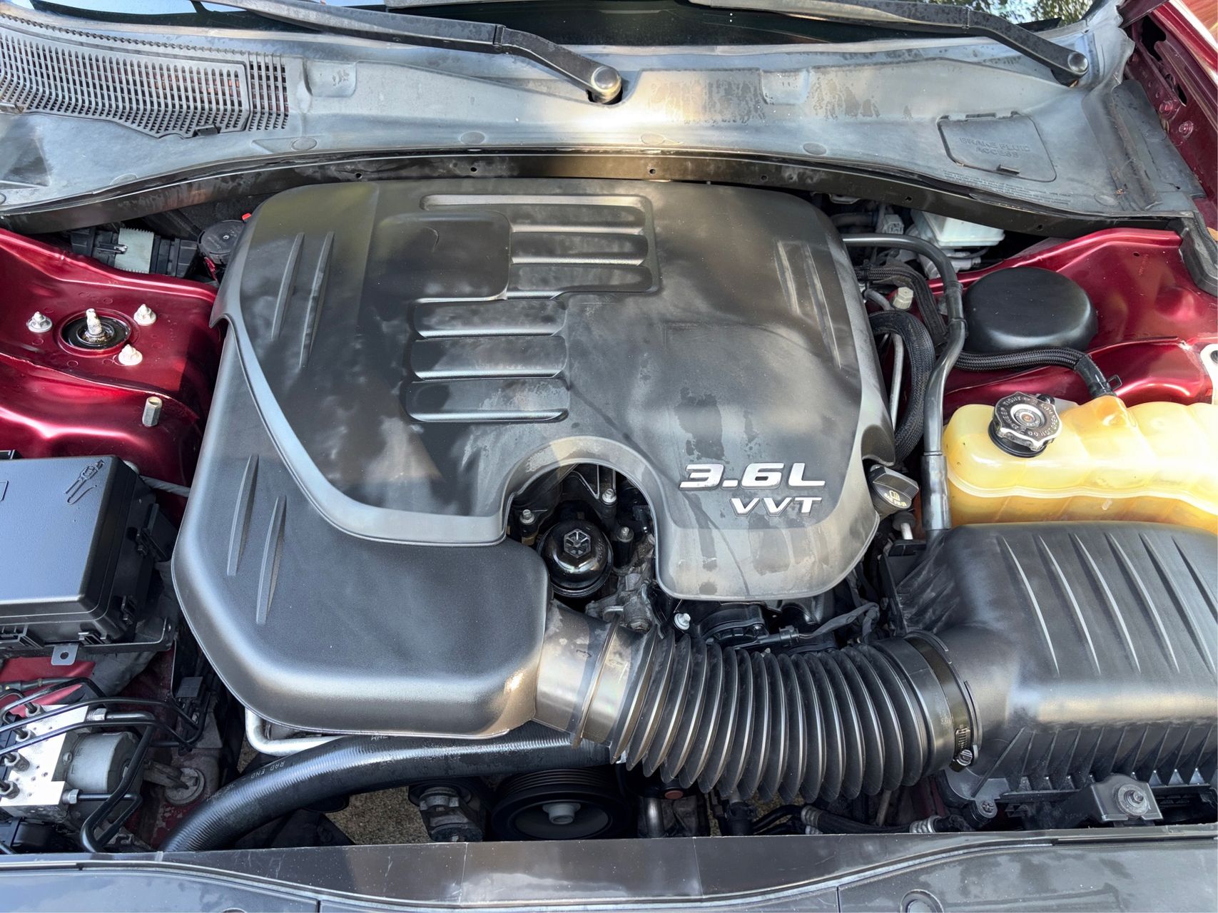Dodge Charger photo 11