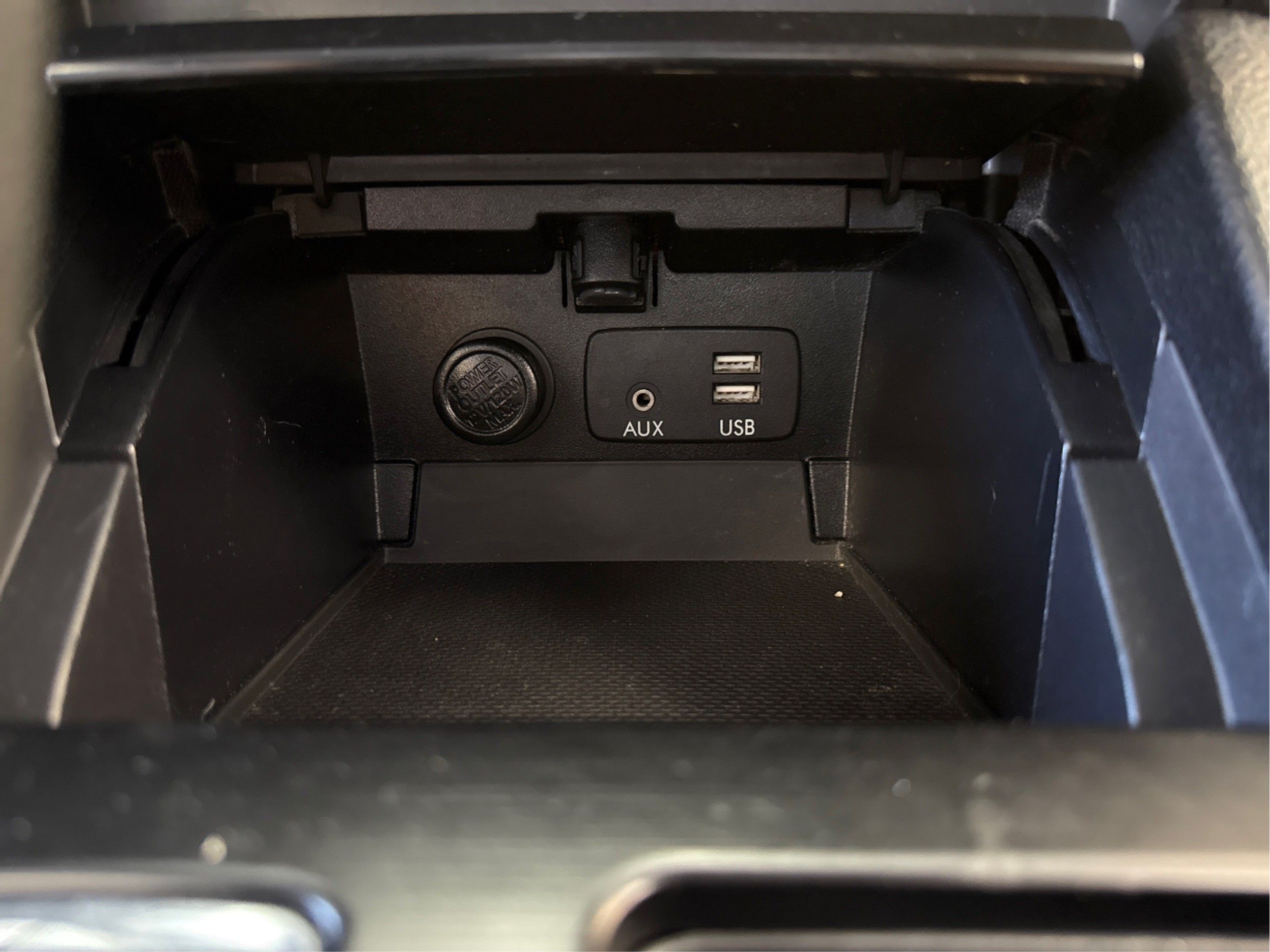 2016 Subaru Outback Limited - Photo 47