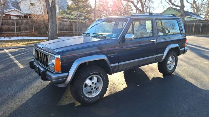 1991 Jeep Cherokee Laredo's photo