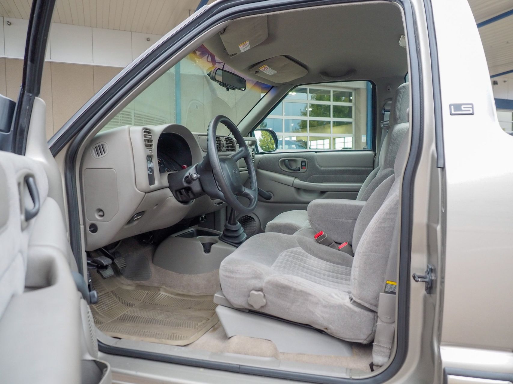 1999 Chevrolet S-10 42