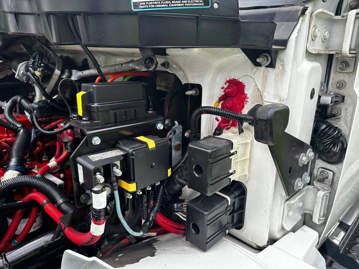 2019 International DuraStar 4300 39