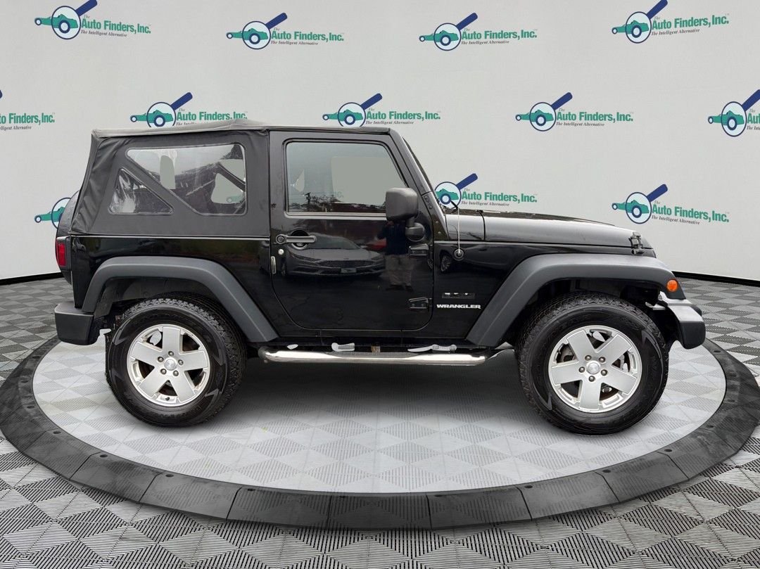 2013 Jeep Wrangler Sport photo 4
