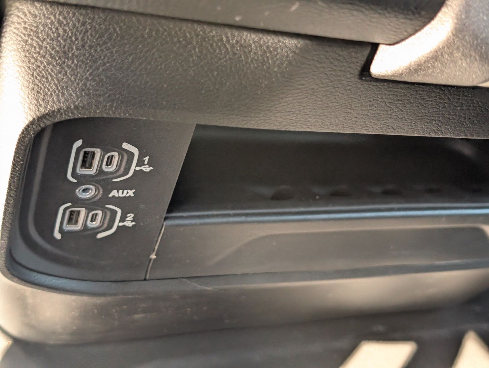 2022 Ram 4500 16' Box Truck 65