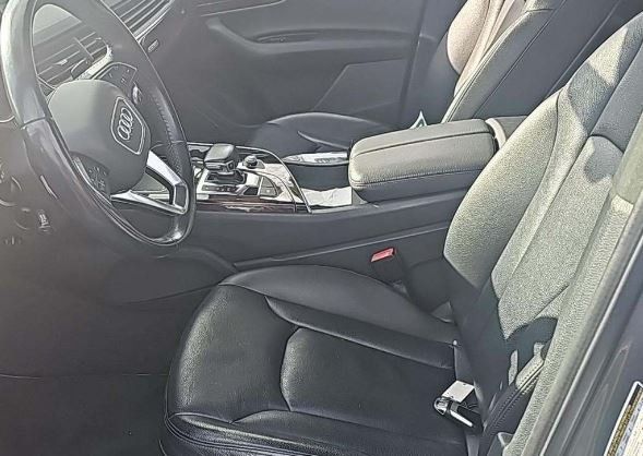 2019 Audi Q7 55 Premium Plus photo 12