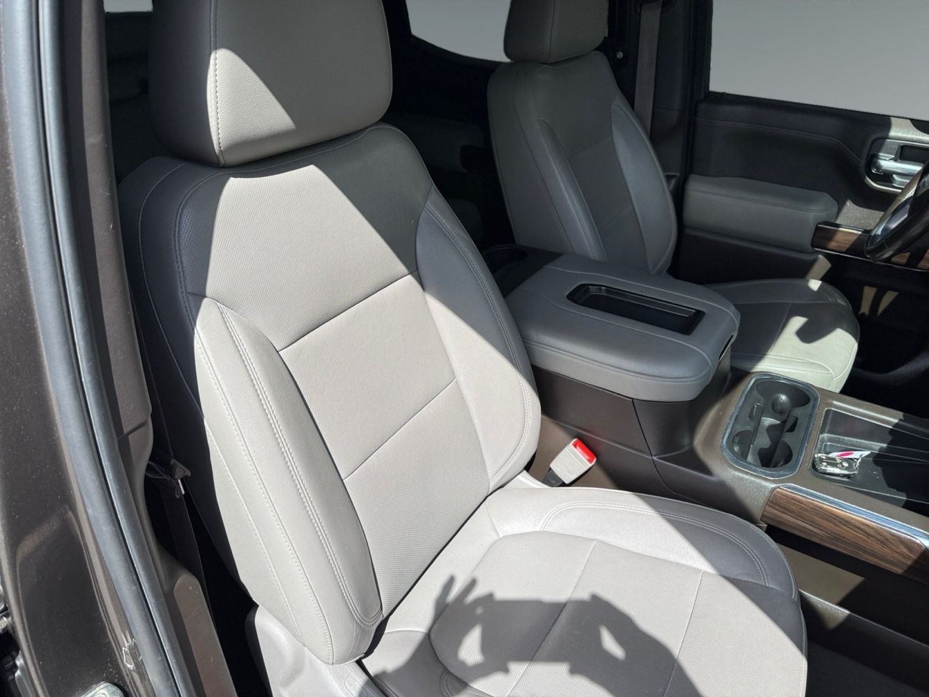 2019 Gmc Sierra 1500 SLT photo 14