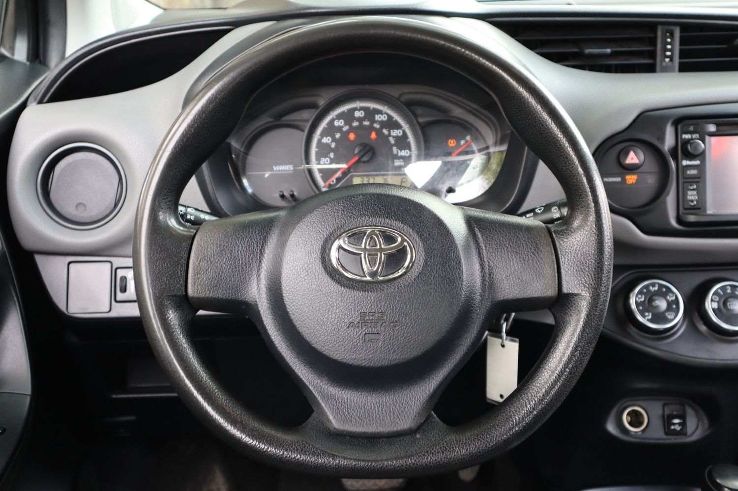 2016 Toyota Yaris 5-Door LE | Victory Motors of Colorado