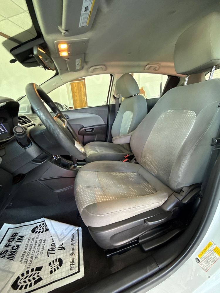 2020 Chevrolet Sonic LT photo 16