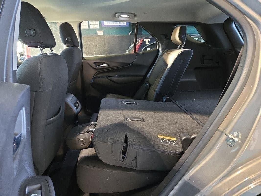 2018 Chevrolet Equinox LT photo 7