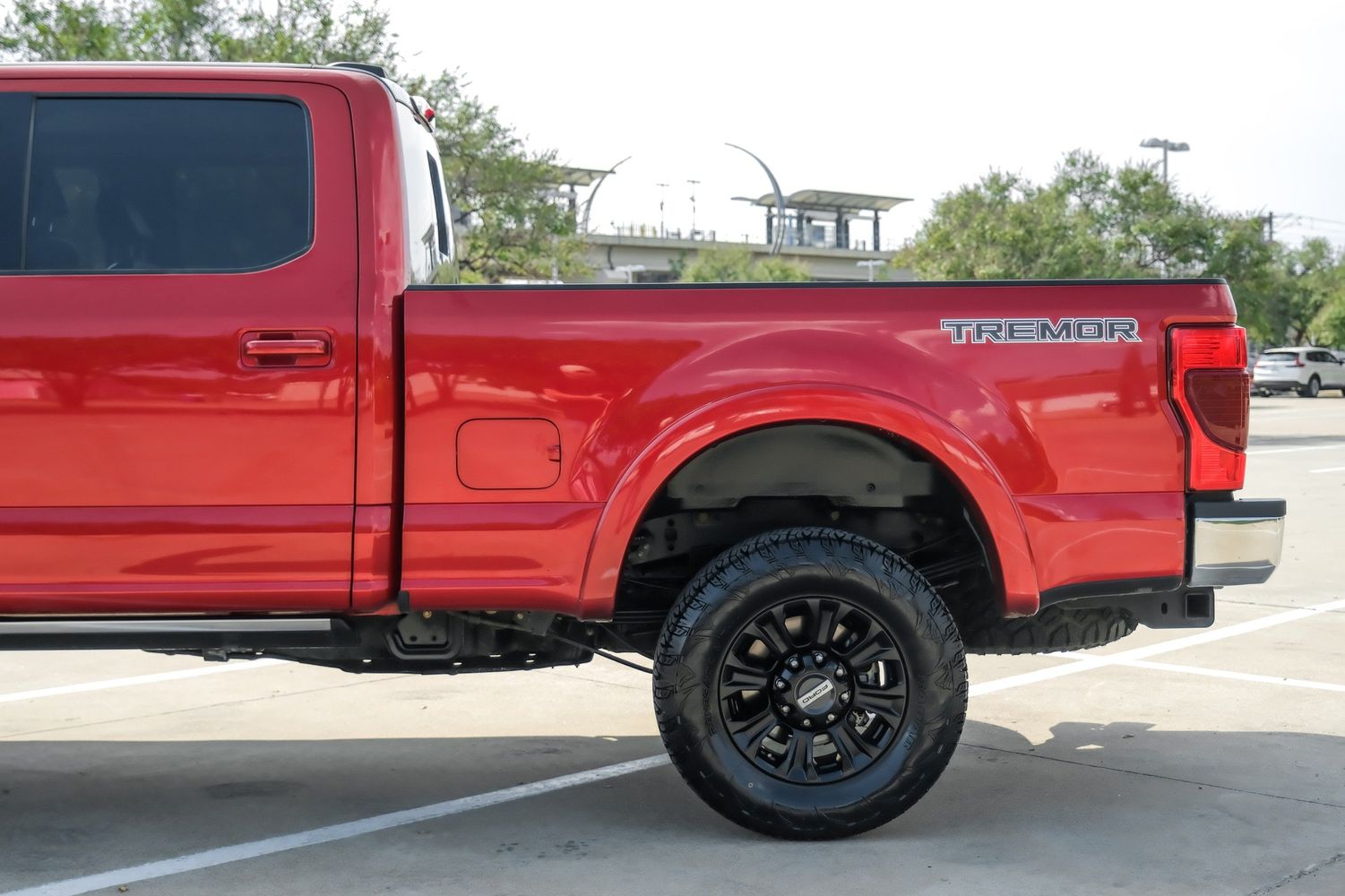 2021 Ford F-250 Lariat photo 18