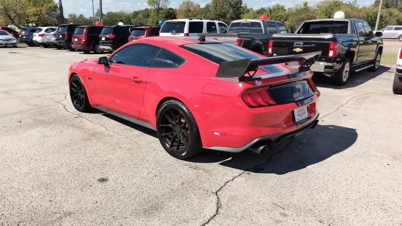 2022 Ford Mustang GT photo 3