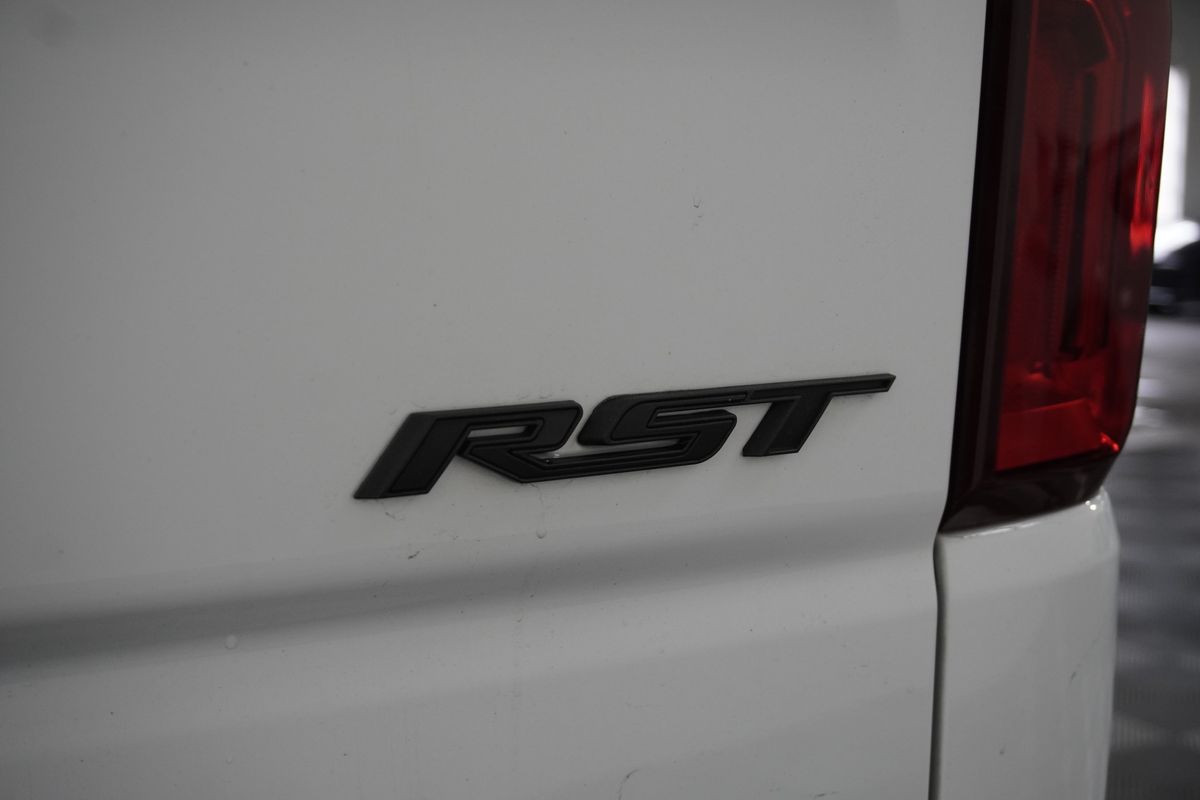 2021 Chevrolet Silverado 1500 4WD Crew Cab Short Bed RST