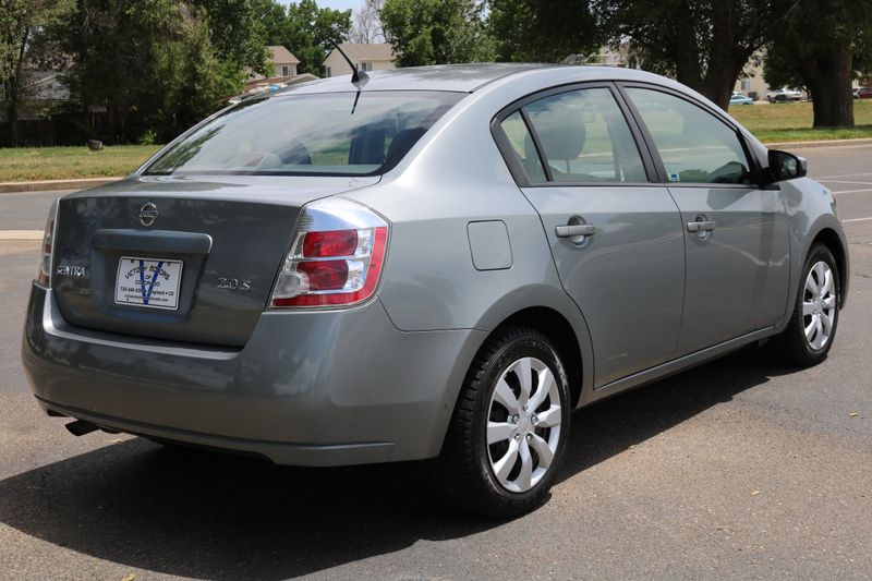 2007 Nissan Sentra Photos