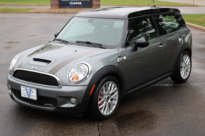 2009 Mini Cooper Clubman Photos