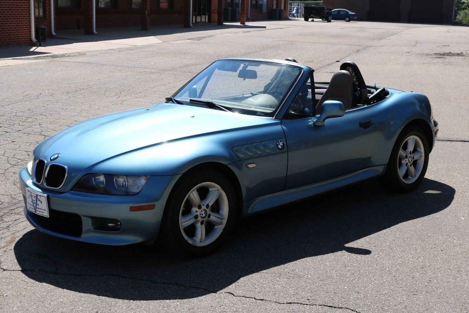 2002 BMW Z3 2.5i | Victory Motors of Colorado