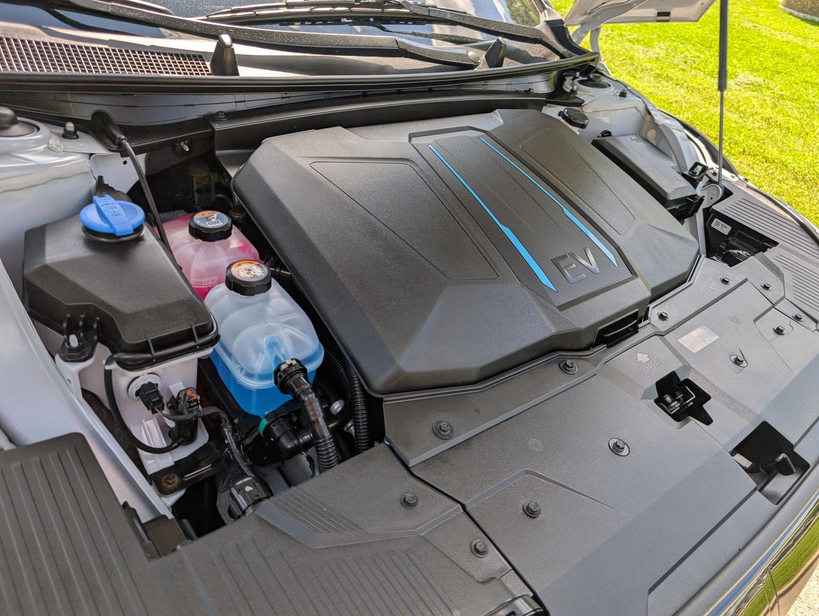 2023 Hyundai IONIQ 5 82